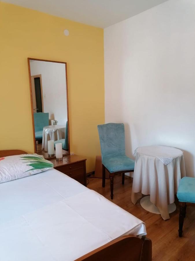 Guest House Lucija Makarska Zewnętrze zdjęcie