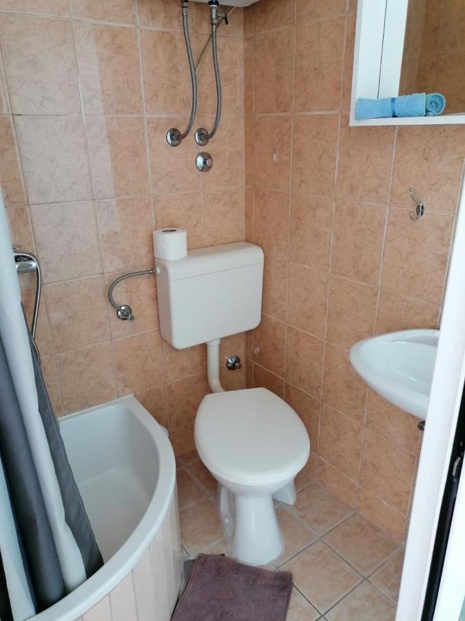Guest House Lucija Makarska Zewnętrze zdjęcie