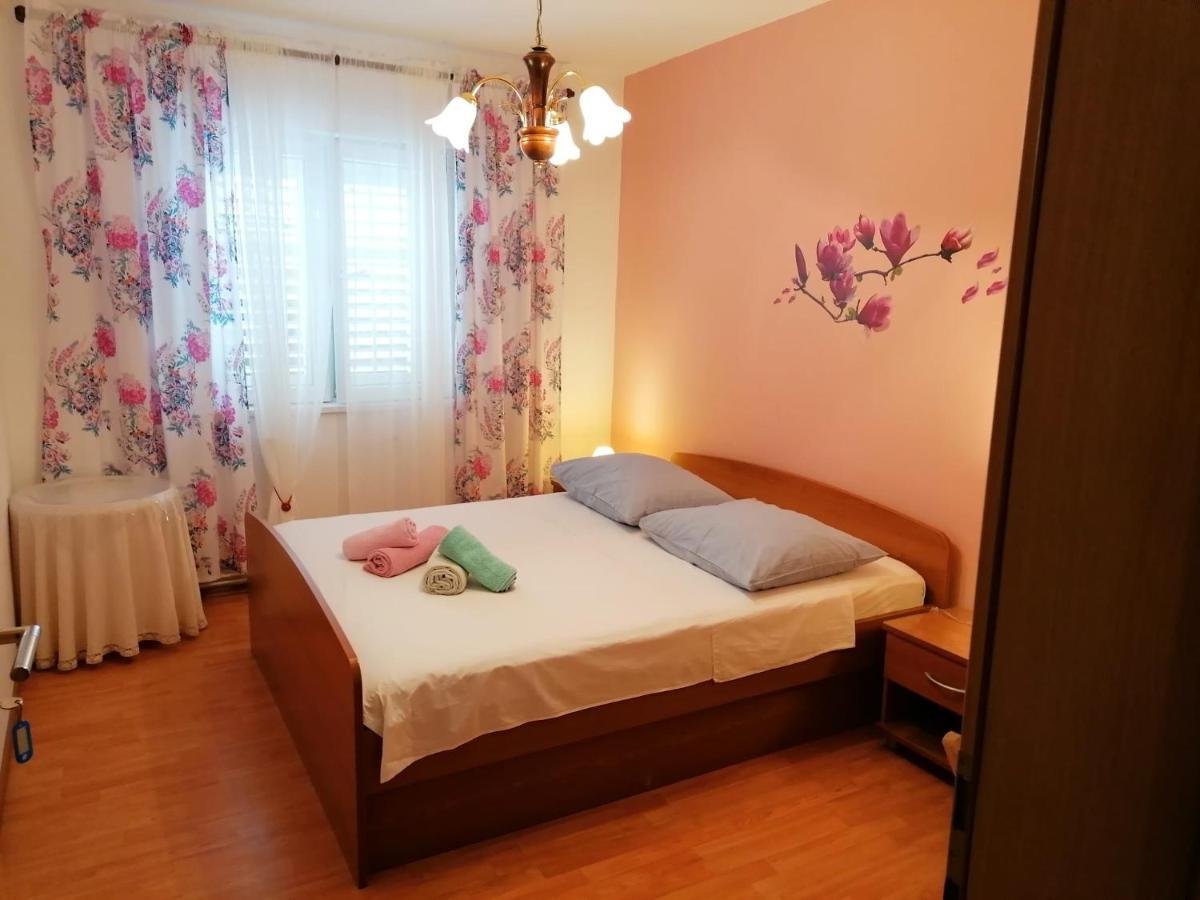 Guest House Lucija Makarska Zewnętrze zdjęcie